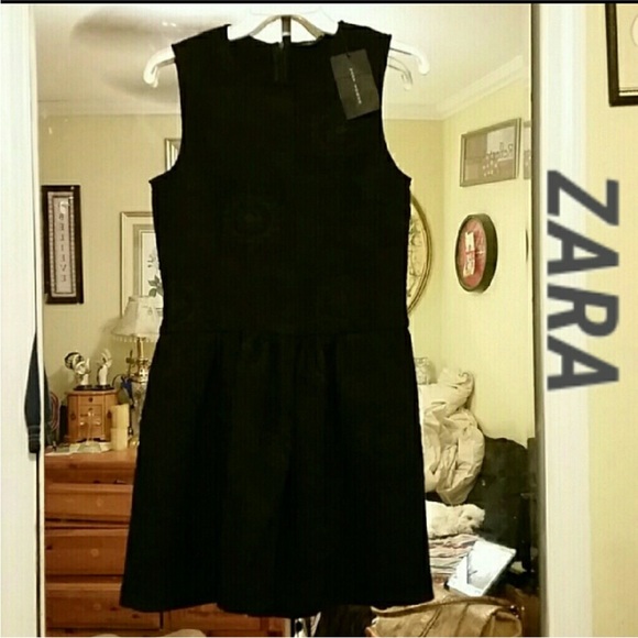 🎁NWT🎁 ZARA 🖤 brocade classy ICONIC LBD WITH POCKETS❣️ - Picture 5 of 5